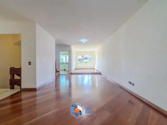 Casa com 369m² 4 quartos e 5 banheiros, à venda, no bairro Jardim Leonor em São Paulo