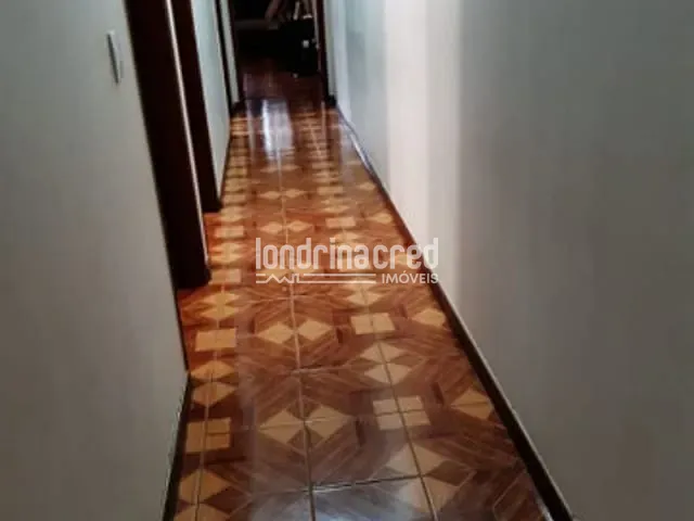 Casa com 150m², à venda, no bairro Alto da Boa Vista em Londrina