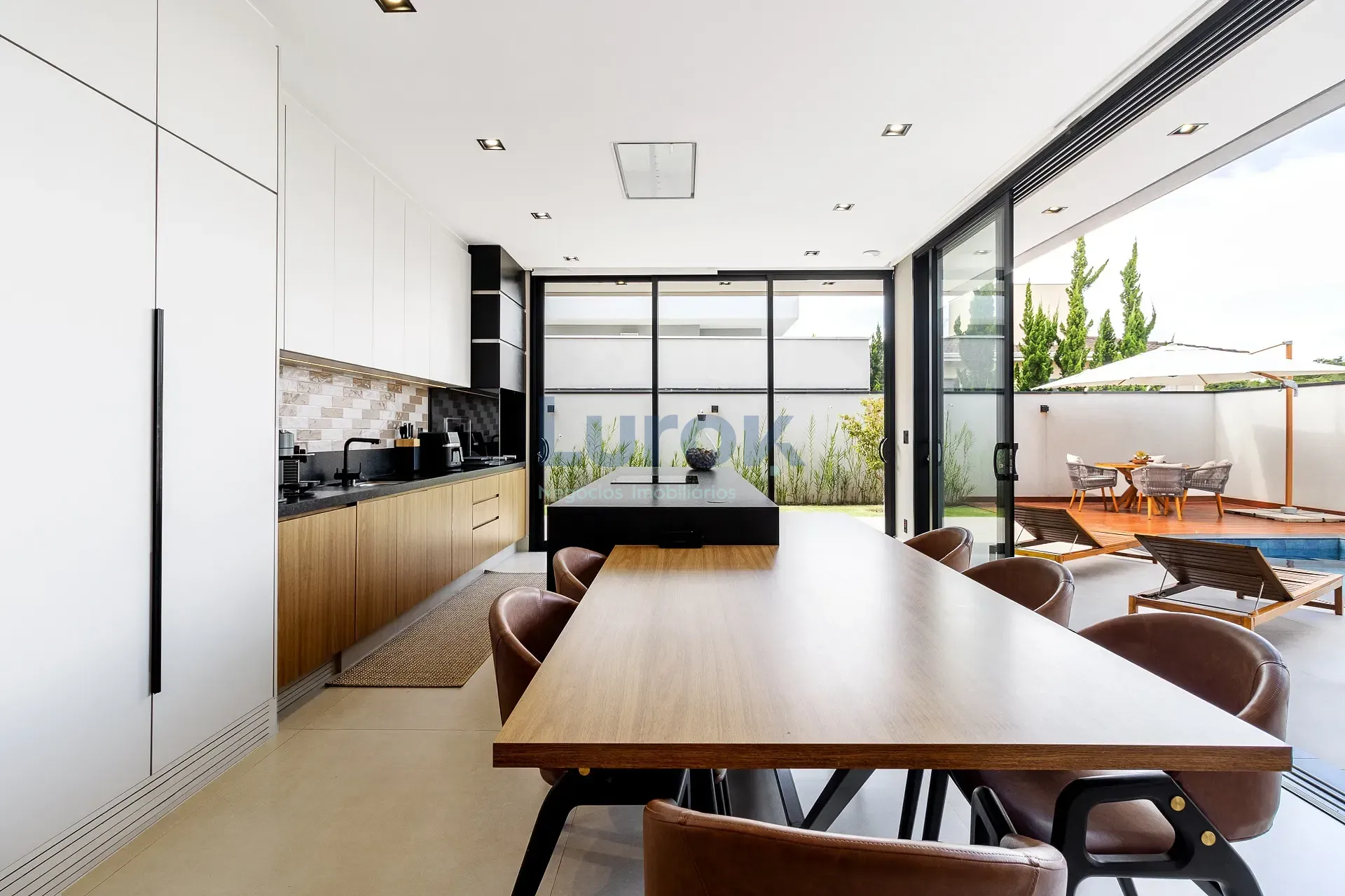 Casa, 4 quartos, 250 m² - Foto 17