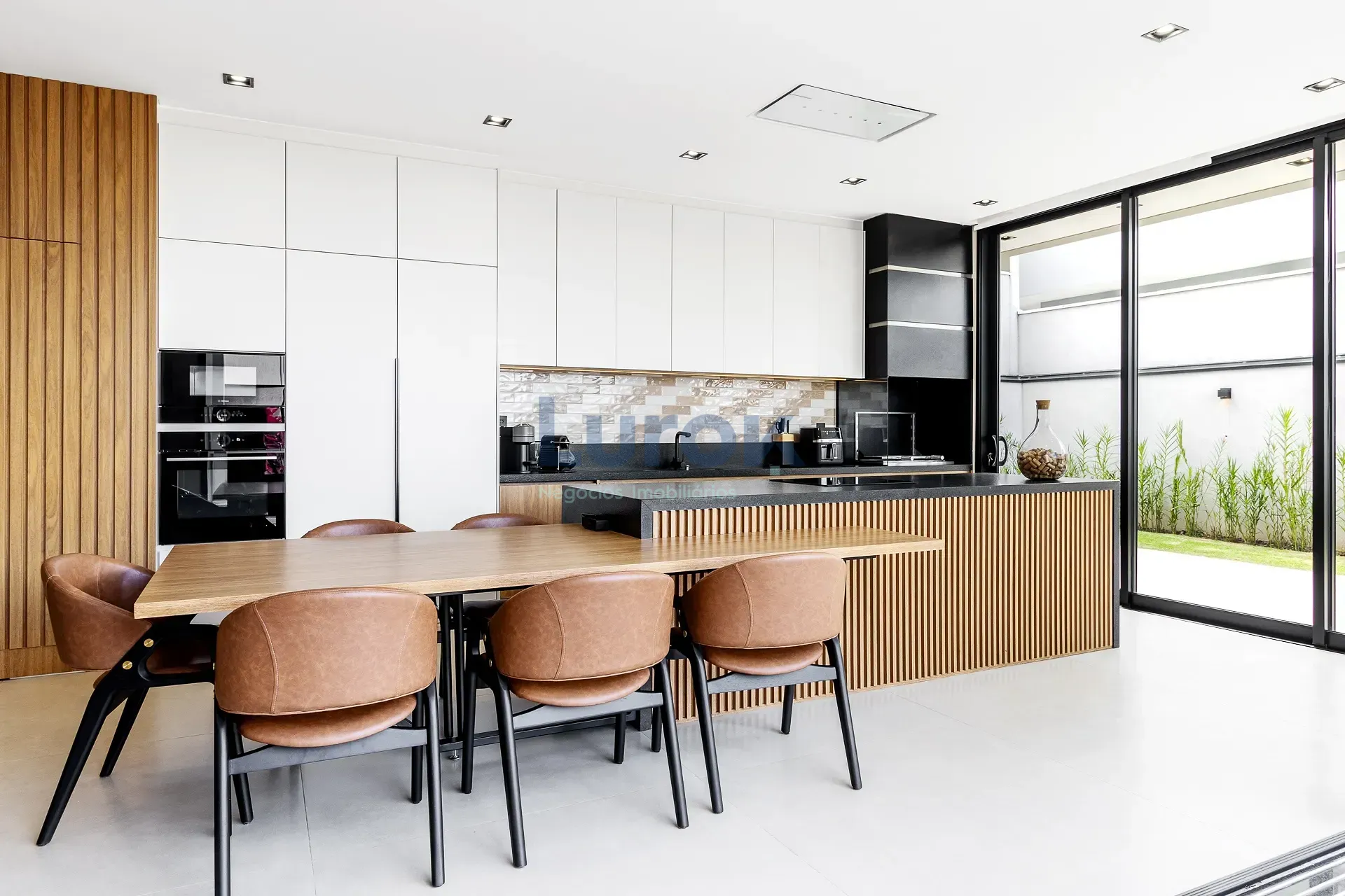 Casa, 4 quartos, 250 m² - Foto 21