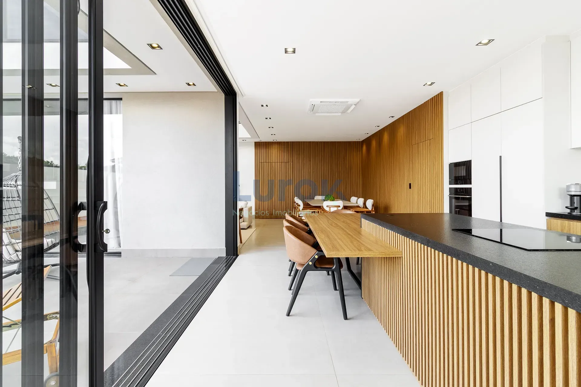 Casa, 4 quartos, 250 m² - Foto 25