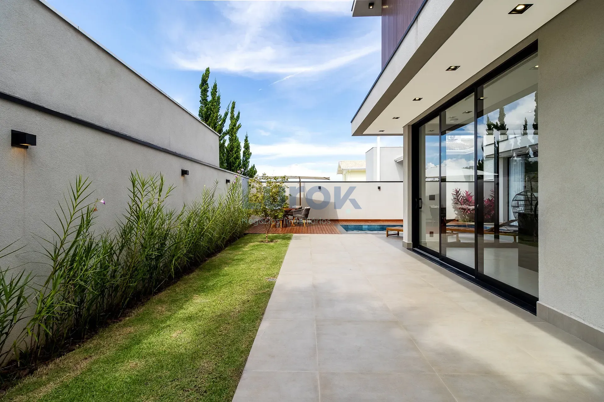 Casa, 4 quartos, 250 m² - Foto 43