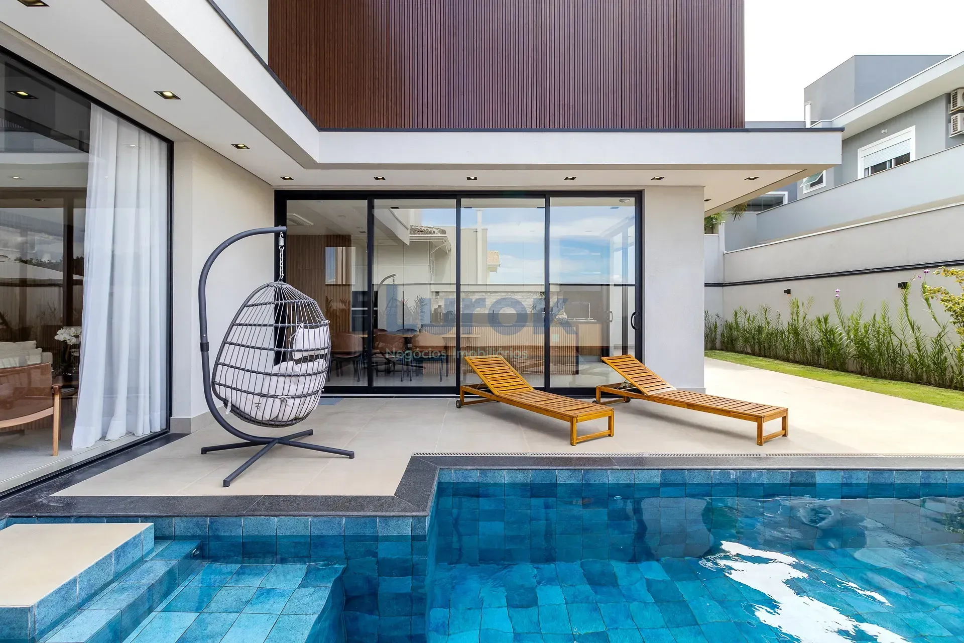 Casa, 4 quartos, 250 m² - Foto 44