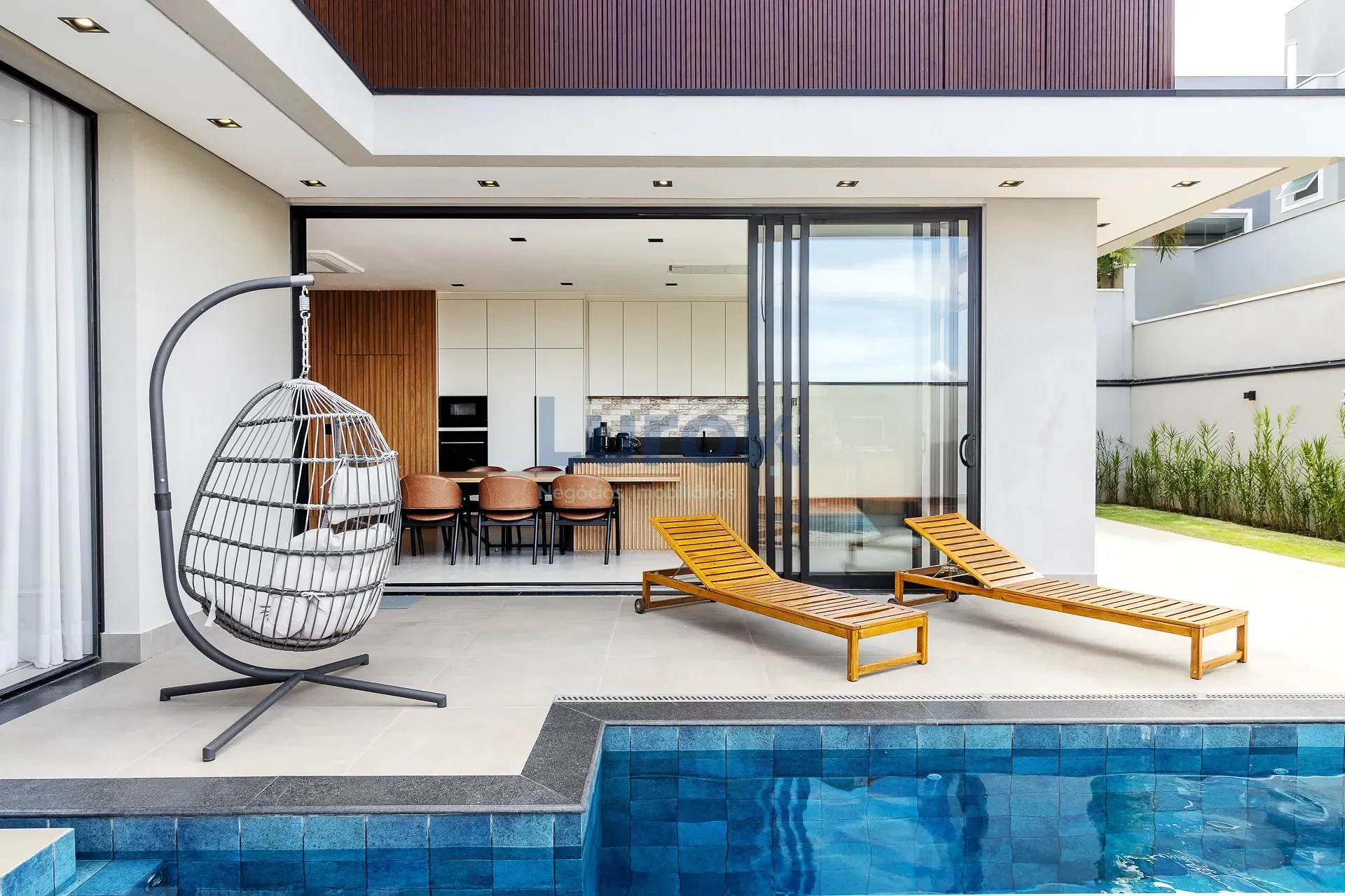 Casa, 4 quartos, 250 m² - Foto 48