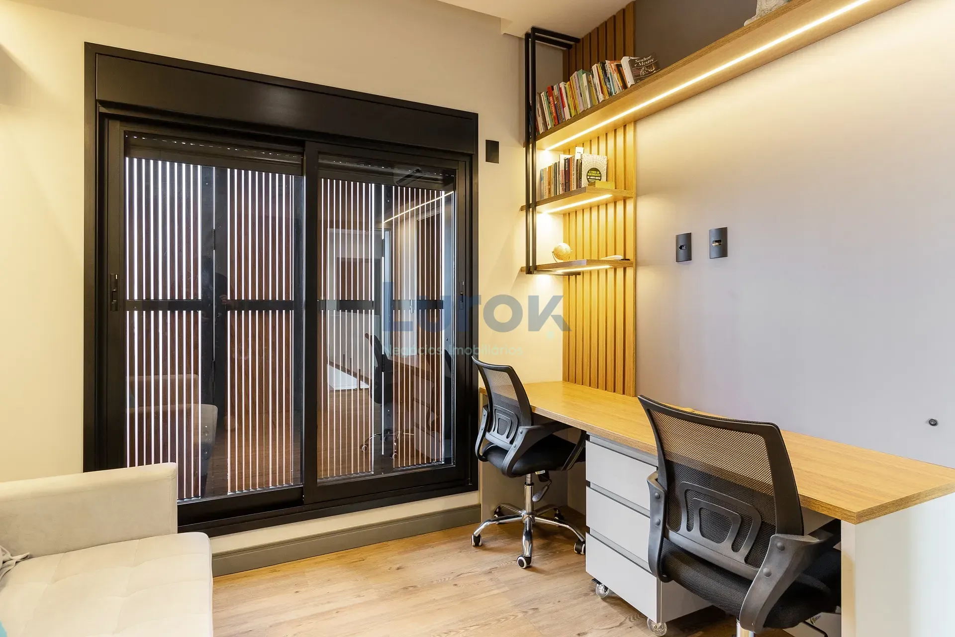 Casa, 4 quartos, 250 m² - Foto 55