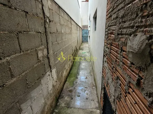 Casa com 110m² 3 quartos e 2 banheiros, à venda, no bairro Residencial Maricá em Pindamonhangaba