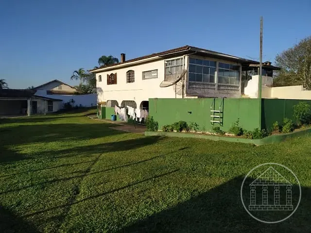 Casa com 3000m² 3 quartos e 2 banheiros, à venda, no bairro Cipó em Embu-Guaçu