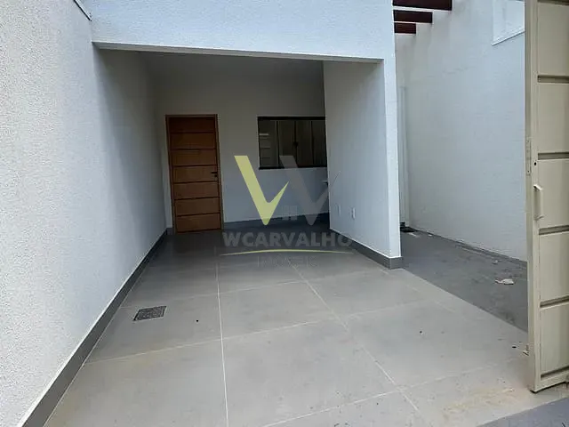 Casa com 100m² 3 quartos e 2 banheiros, à venda, no bairro Santa Cruz em Anápolis