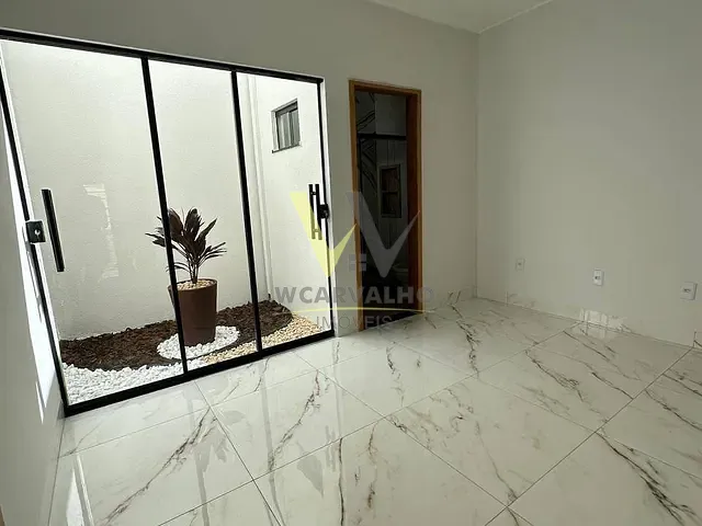 Casa com 100m² 3 quartos e 2 banheiros, à venda, no bairro Santa Cruz em Anápolis