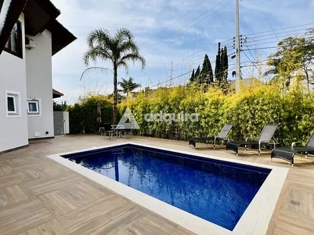 Casa com 520m² 4 quartos e 5 banheiros, à venda, no bairro Orfãs em Ponta Grossa