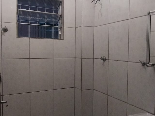 Foto do Casa - 2 cômodos próximo ao CEU do Continental - incluso água | Imobiliária Compare