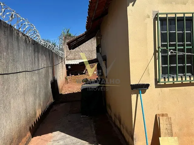 Casa com 200m² 2 quartos e 1 banheiro, à venda, no bairro Residencial Leblon em Anápolis