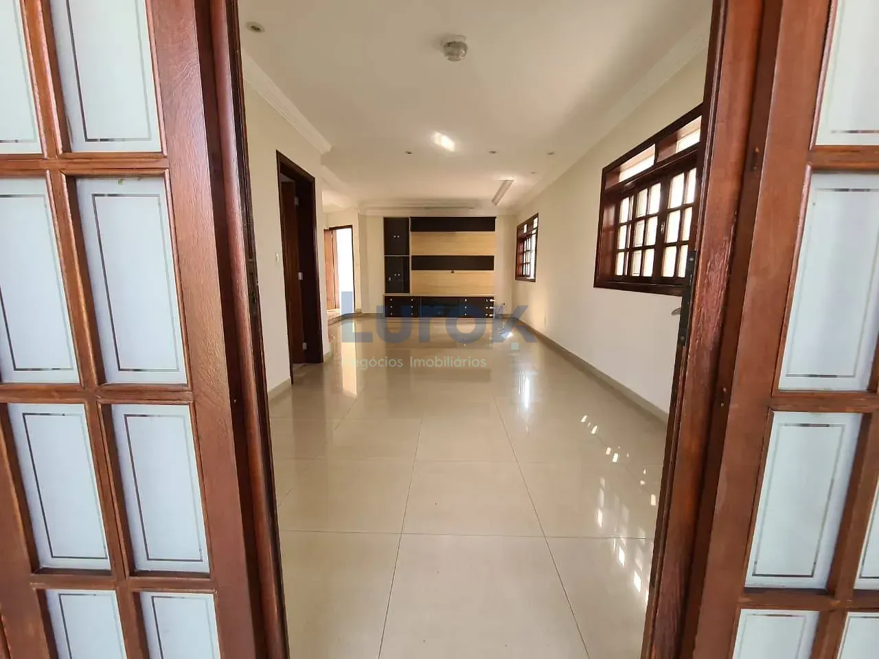 Casa, 4 quartos, 230 m² - Foto 32