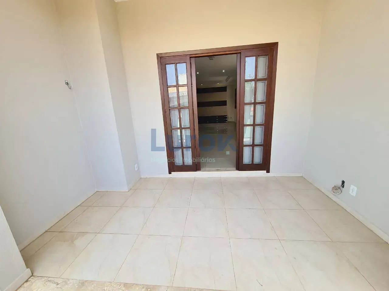 Casa, 4 quartos, 230 m² - Foto 33