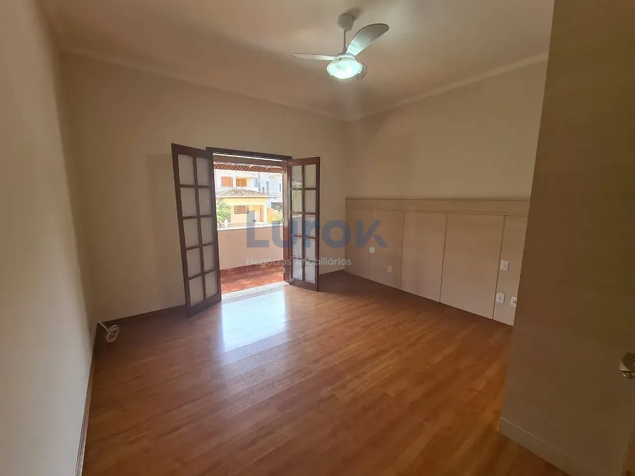 Casa, 4 quartos, 230 m² - Foto 15