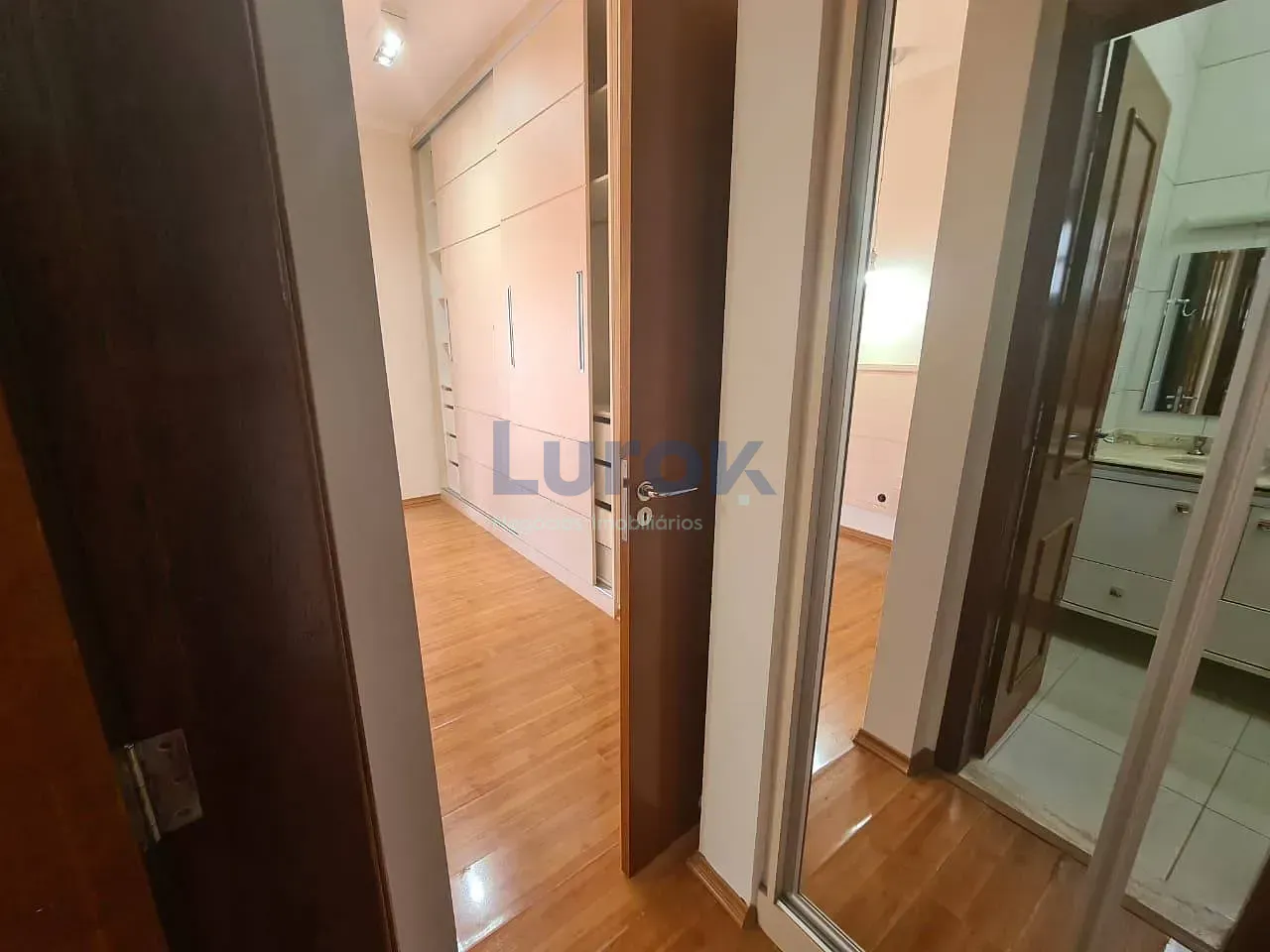 Casa, 4 quartos, 230 m² - Foto 28