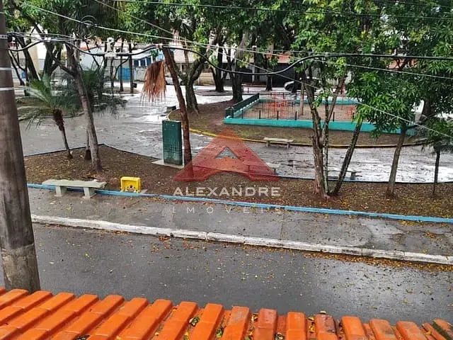 Casa com 125m² 4 quartos e 5 banheiros, à venda, no bairro Jardim Ismênia em São José dos Campos