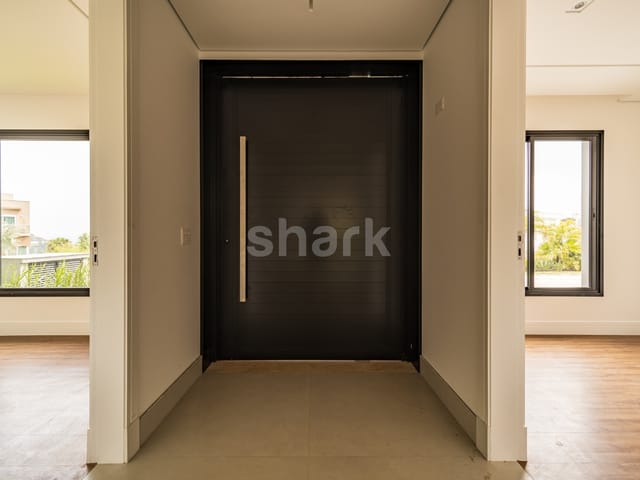 Casa com 491m² 6 quartos e 7 banheiros, à venda, no bairro Residencial Tambore em Barueri