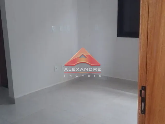 Casa com 280m² 3 quartos e 2 banheiros, à venda, no bairro Residencial Alta Vista 1 em Caçapava