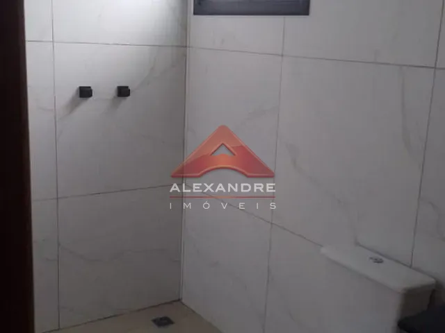 Casa com 280m² 3 quartos e 2 banheiros, à venda, no bairro Residencial Alta Vista 1 em Caçapava