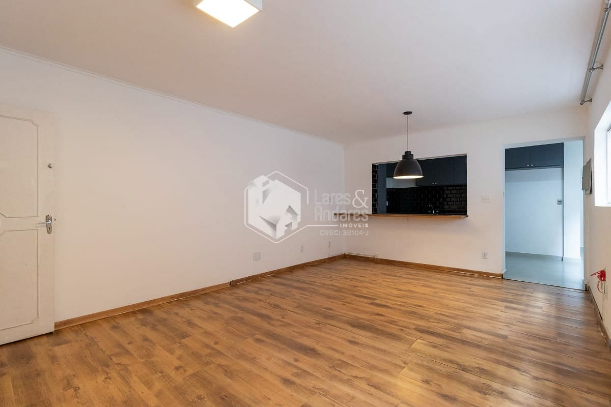 Casa à venda com 4 quartos, 190m² - Foto 7