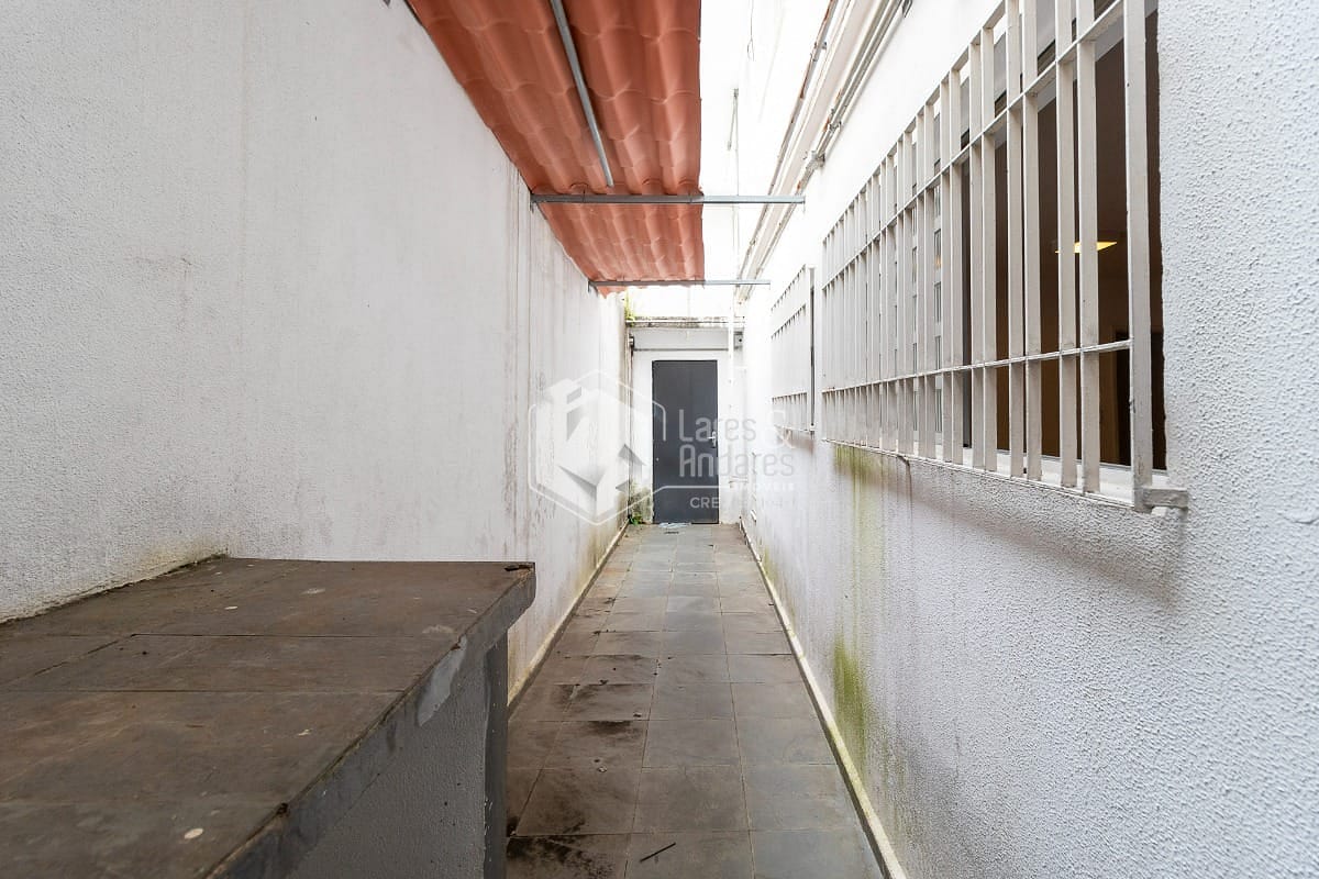 Casa à venda com 4 quartos, 190m² - Foto 16
