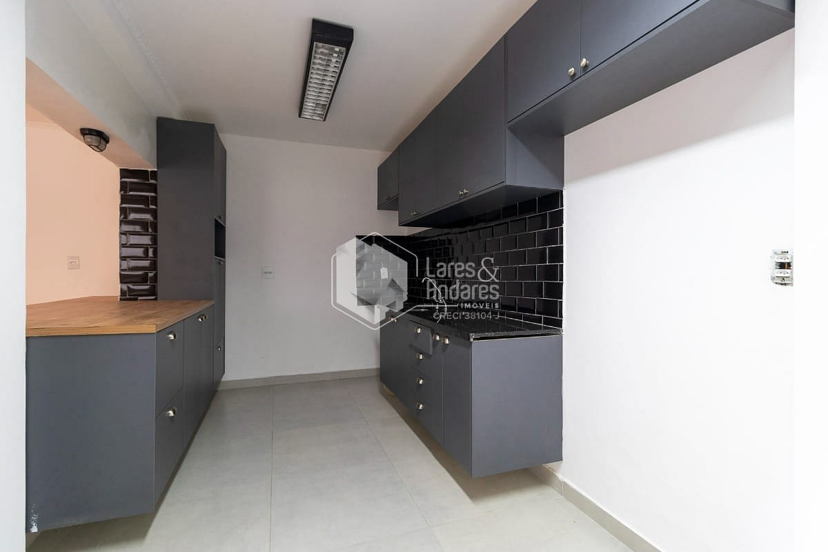 Casa à venda com 4 quartos, 190m² - Foto 9