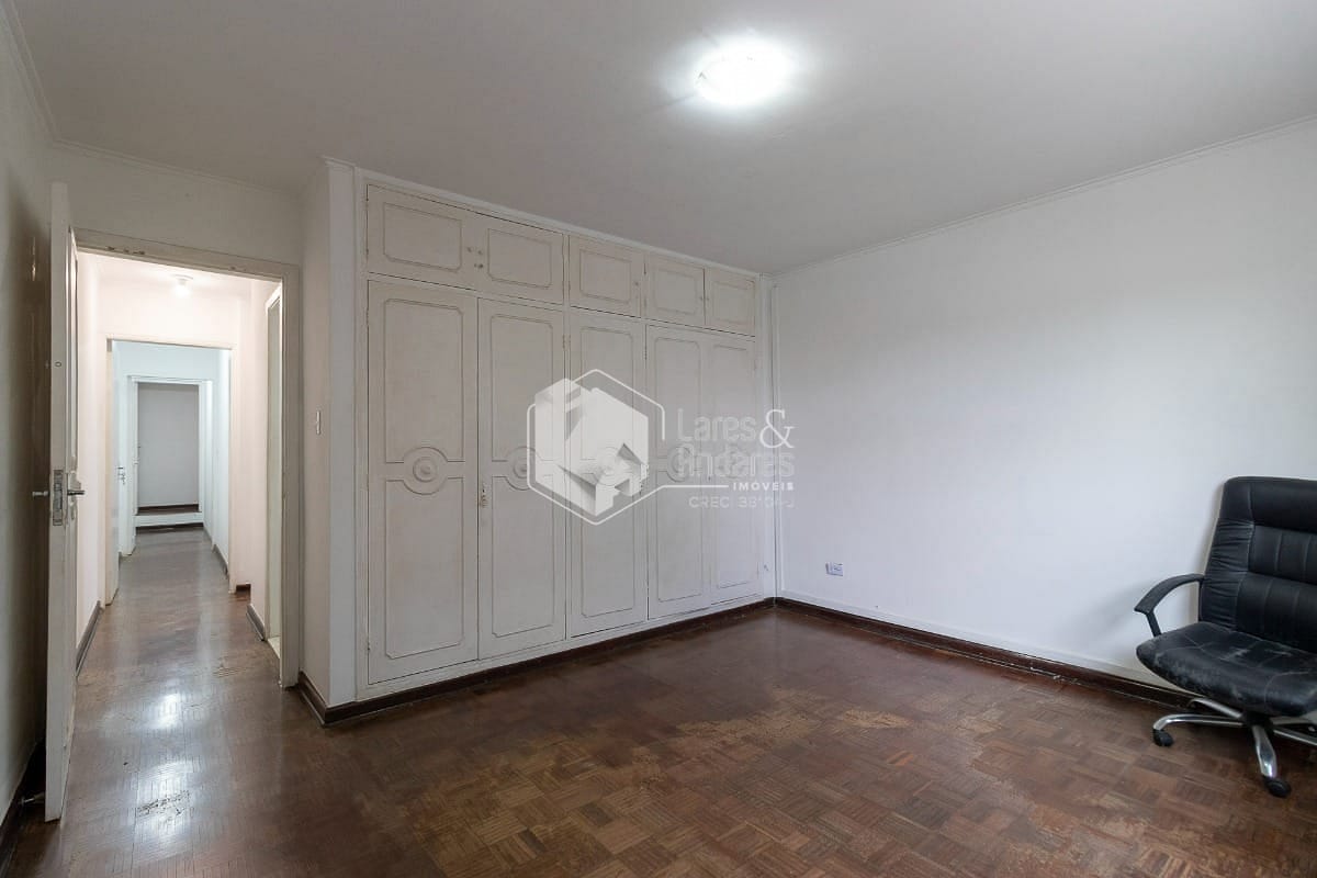 Casa à venda com 4 quartos, 190m² - Foto 32