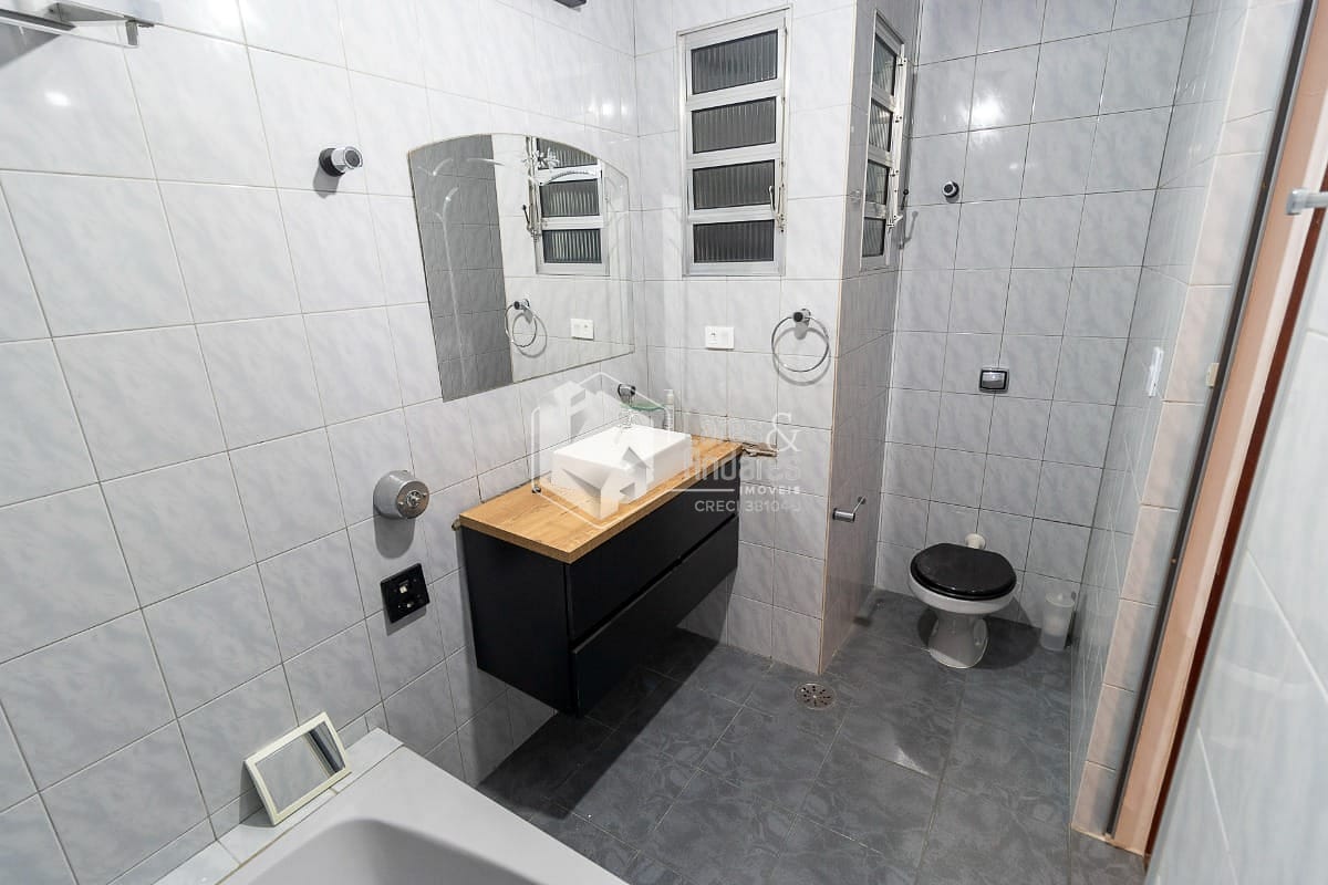 Casa à venda com 4 quartos, 190m² - Foto 24