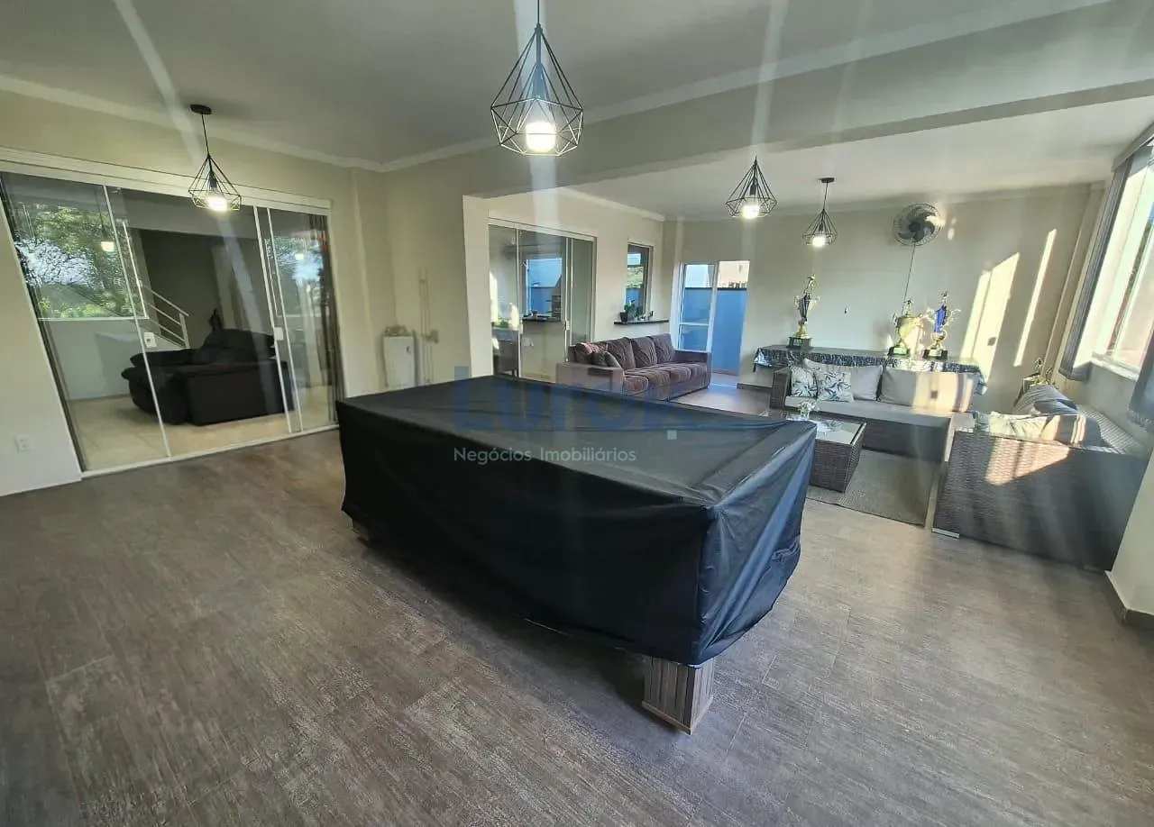 Casa, 3 quartos, 226 m² - Foto 44