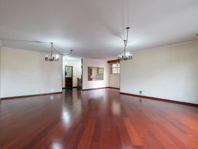 Casa com 400m² 3 quartos e 5 banheiros, à venda, no bairro Vila Carrão em São Paulo