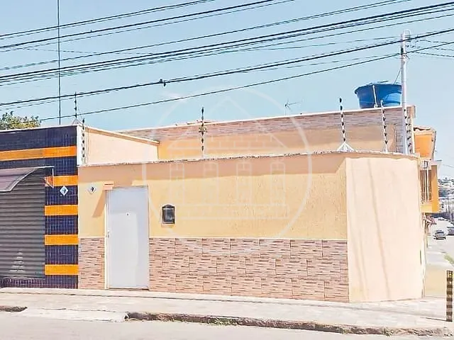 Casa com 220m² 3 quartos e 1 banheiro, à venda, no bairro Vila Joana em Jundiaí