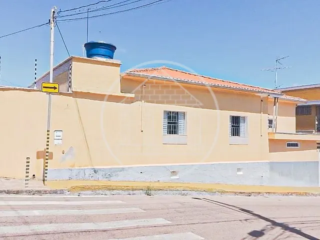 Casa com 220m² 3 quartos e 1 banheiro, à venda, no bairro Vila Joana em Jundiaí