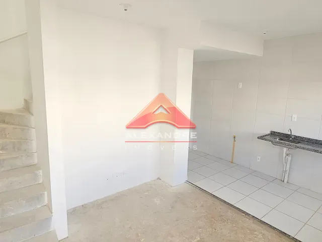 Casa com 100m² 2 quartos e 2 banheiros, à venda, no bairro Eugênio de Melo em São José dos Campos