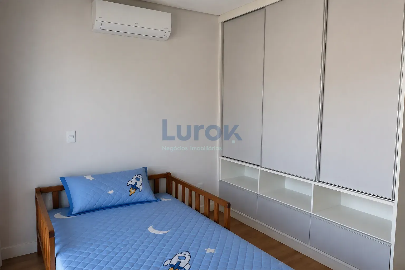 Casa, 3 quartos, 262 m² - Foto 29