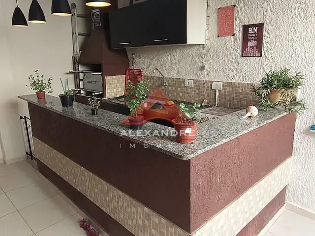 Casa com 160m² 3 quartos e 2 banheiros, à venda, no bairro Eugênio de Melo em São José dos Campos