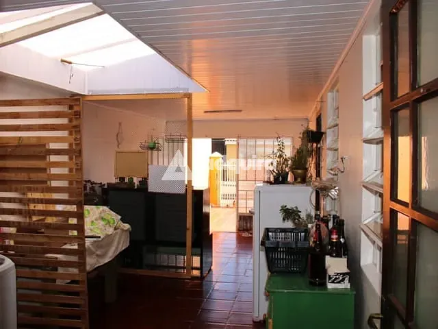 Casa 4 quartos e 1 banheiro, à venda, no bairro Chapada em Ponta Grossa