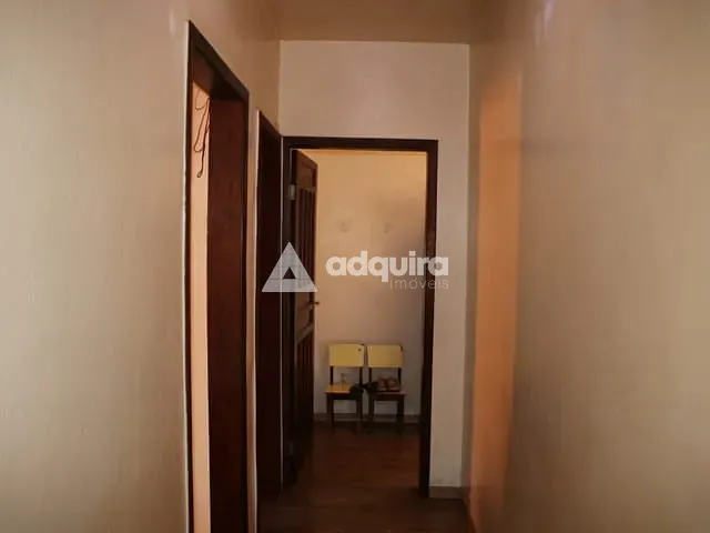 Casa 4 quartos e 1 banheiro, à venda, no bairro Chapada em Ponta Grossa