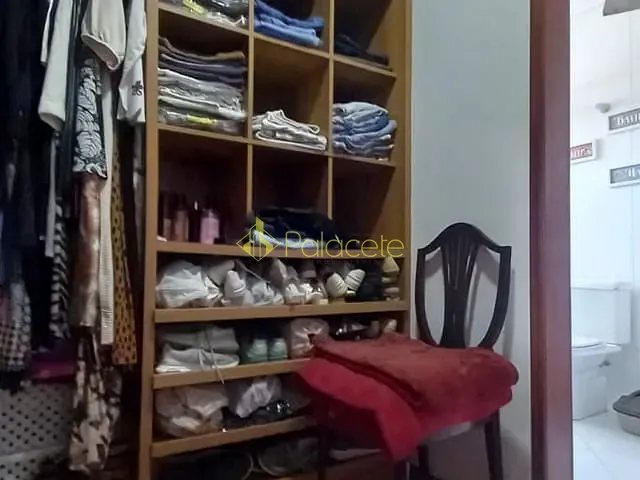 Casa com 250m² 4 quartos e 2 banheiros, à venda, no bairro Esplanada Independência em Taubaté