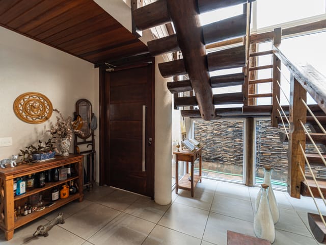 Casa com 300m² 4 quartos e 6 banheiros, à venda, no bairro Planalto Paulista em São Paulo
