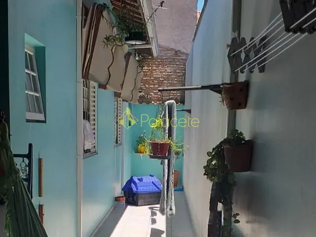 Casa com 125m² 2 quartos e 1 banheiro, à venda, no bairro Parque Arco Íris em Taubaté