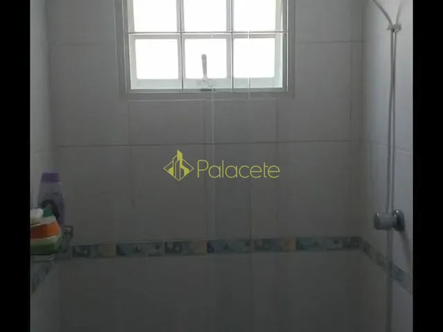 Casa com 125m² 2 quartos e 1 banheiro, à venda, no bairro Parque Arco Íris em Taubaté