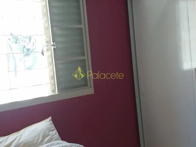 Casa com 125m² 2 quartos e 1 banheiro, à venda, no bairro Parque Arco Íris em Taubaté