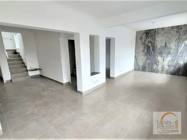 Casa com 135m² 3 quartos e 2 banheiros, à venda, no bairro Alvinópolis em Atibaia