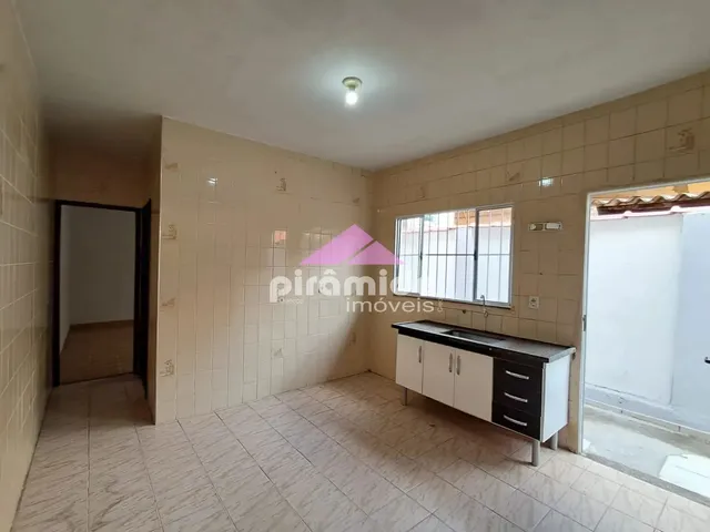 Casa com 10m² 2 quartos e 1 banheiro, à venda, no bairro Jardim Vale do Sol em São José Dos Campos