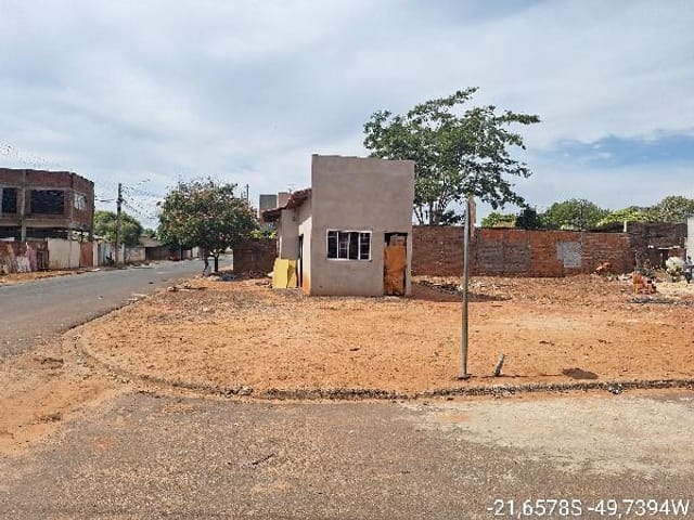 Foto do Casa - Casa à venda 1 Quarto, 1 Vaga, 10M², PARQUE FERROVIARIO, LINS - SP | Imobiliária Compare