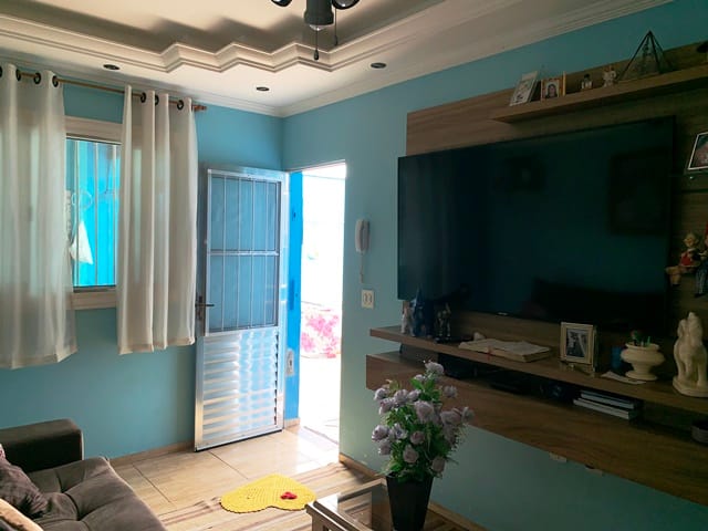 Casa com 200m² 2 quartos e 1 banheiro, à venda, no bairro Loteamento Residencial e Comercial Araguaia em Pindamonhangaba