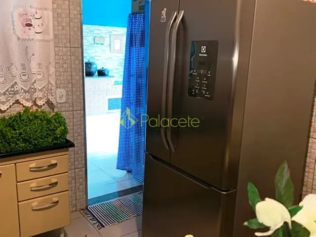 Casa com 200m² 2 quartos e 1 banheiro, à venda, no bairro Loteamento Residencial e Comercial Araguaia em Pindamonhangaba