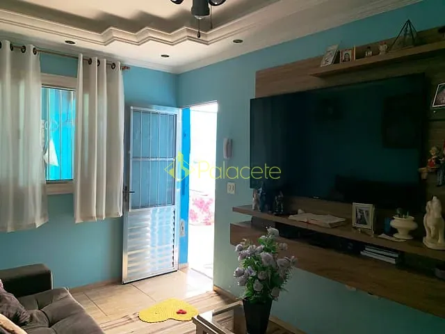Casa com 200m² 2 quartos e 1 banheiro, à venda, no bairro Loteamento Residencial e Comercial Araguaia em Pindamonhangaba