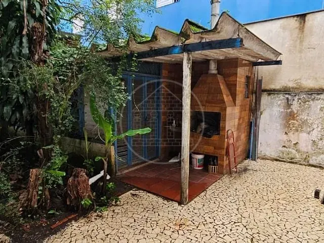 Casa com 339m² 3 quartos e 2 banheiros, à venda ou para alugar, no bairro Vila Santo Antônio em São Paulo